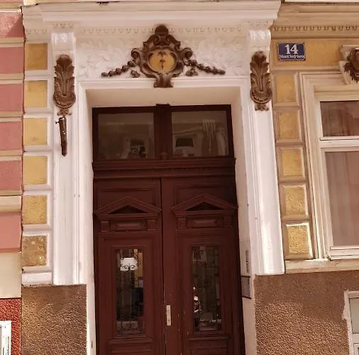 Апартаменти Smile Schoenbrunn Відень